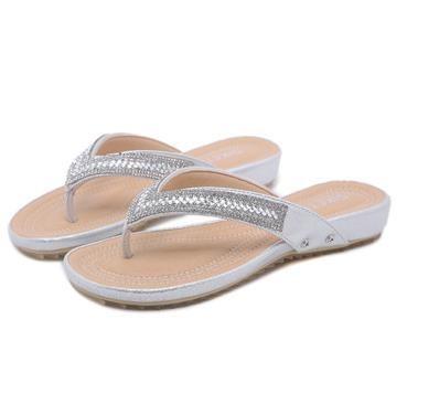 China Durable Ladies Vacation Beach Seaside Bohemian Beaded Comfortable Soft Bottom Shoes Beach Flat Shoes for sale