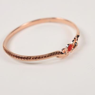 China New Designs Rose Gold 925 Sterling Silver Dragon Shaped Bracelet Luxury Custom Made Jewelry Fashion Women Bangle High Quality à venda