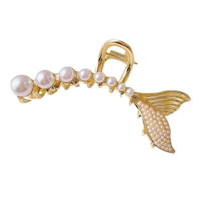 China Fashion Korean Women Wholesale Metal Hair Clips Hair Accessories Fashion Elegant Pearls Crystals Mermaid Tail Hair Claw for sale