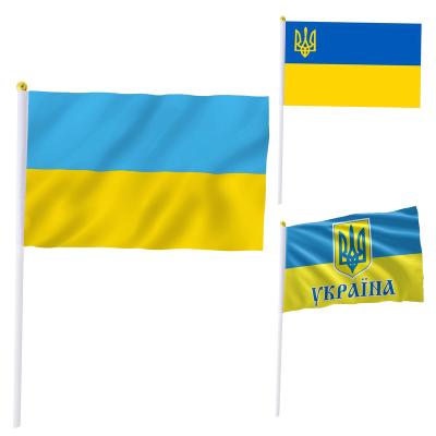 China Waterproof Ukraine Free 14*21cm Outdoor Grommets Hand Cranked Polyester Flag Love Peace for sale