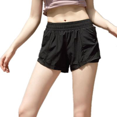 China Best Quality Breathable Sports Shorts Woman Workout Shorts Yoga Shorts With Pockets for sale