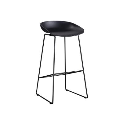 China Black Restaurant Bar Furniture Cafe Bar Stool Outdoor Hotel High Bar Stools for sale