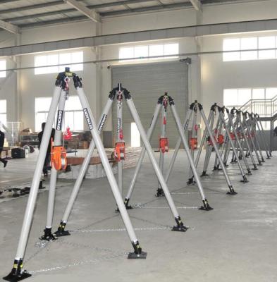 China Safe.fast Light Triangle Three-leg Telescopic Tripod Crane Tripod Crane Safety Rescue Lifting Tripod for sale