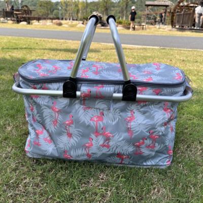 China Fashion Logo Outdoor Large Capacity Custom Foil Waterproof Picnic Insulated Lunch Cooler Bag For Camping for sale