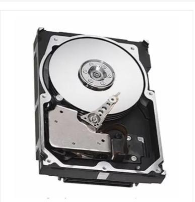 China Hdd 400-APFZ original 900GB 15k SAS 12Gbps 256mb 512n 2.5inch (in carrier 3.5inch hybrid) Hdd with Tray For Poweredge Server Hybrid for sale