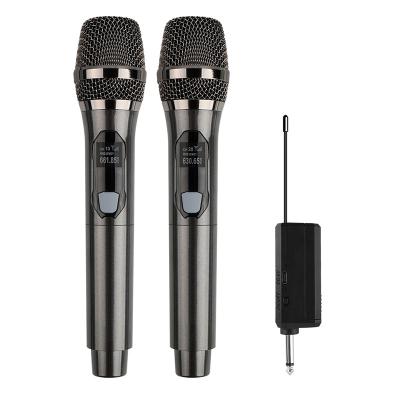 China Universal Professional 2 Channel Portable Karaoke MIC Handheld Wireless Microphone Selling Clear Soundhole UHF for sale