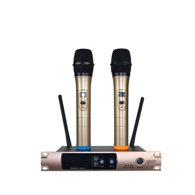 China Selling Hole UHF 2 Channel Professional Handheld Wireless Karaoke Microphone Mini Player Karaoke Wireless Microphone For Family for sale