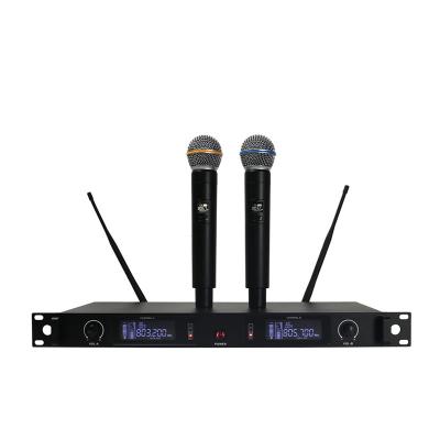 China Hot Selling Professional Karaoke Radio 2 CH MIC VHF Portable Handheld Karaoke Player Wireless Microphone for sale