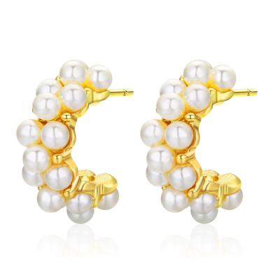 China Fashion Accessories TRENDY Vintage C Shaped Pearl Earrings For Women Street Gold Cute Korean Jewelry Female Cute Earring for sale