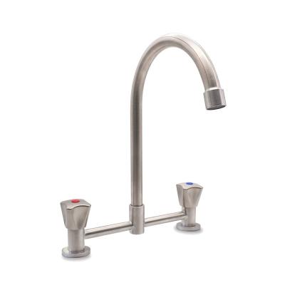 China Modern Metal Deck Mounted Silver Hot Cold Water Mixer Tap Solid Color SS304 Double Lever Water Sink Faucet 20DE1003400 for sale