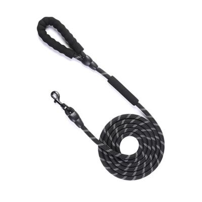 China Lights Pet Leash High Quality Nylon Material Rope Recycled Dog Leash For Large Dog for sale