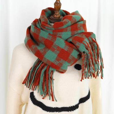 China Wholesale Fashion Winter Scarf Fashion Plaid Winter Scarf Fluffy Christmas Colors Scarf For Women for sale