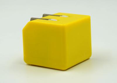 China Yellow USB Travel Charger Adapter , Travel Power Charger Adapter For 6S Samsung for sale