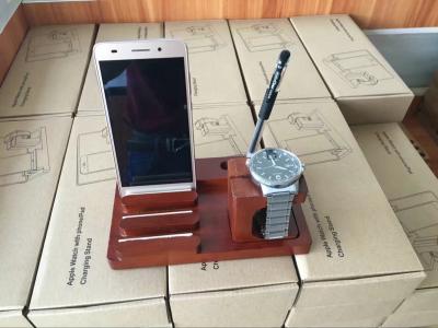 China Iwatch/Iphone y estación de carga multi del dispositivo de la pluma 3 en 1 madera natural para el escritorio en venta