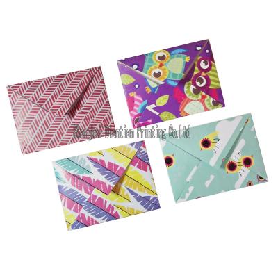 China Durable Premium Custom Paper Exquisite Printed Envelope Packaging Envelopes for sale