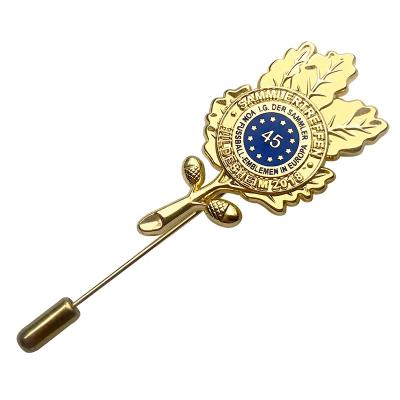 China Export to Europe and America Vintage Metal Lapel Pin Men Suit Brooch Simple Rose Flower Corsage Collar Pin Women Men's Women's Scarf Pin Chain Brooch Jewelry for sale