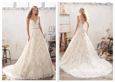 China Fabric Lace A Line Wedding Dress / Classical Flavor Sweetheart Ball Gown for sale