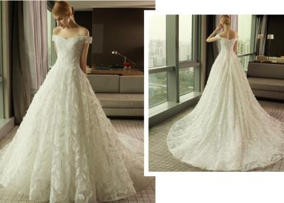 China Shoulder Length Trailing Court Wedding Clothes For Women , Fashion Feather V Collar for sale