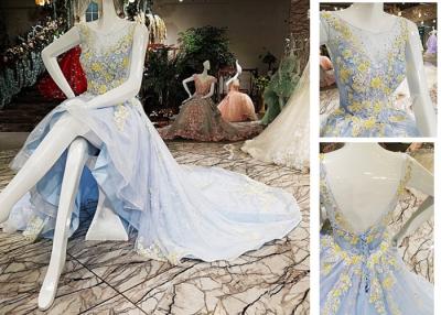 China Pale blue with clear shoulders and small trailing tails for luxury court evening dresses for sale