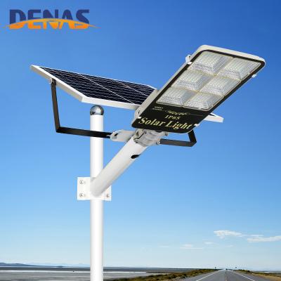 China Daily All Outdoor Solar Power System Integrated Ip65 Solar Panel Led Solar Street Light for sale