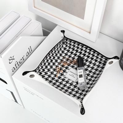 China INS Sustainable Style Jewelry Storage Trays Custom Leather Cosmetics Leather Tray For Key Dice for sale