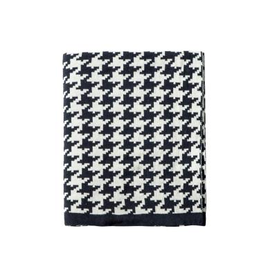 China PLHLI Flame Retardant 100% Cotton Swallow Hoop Knitted Reversible Blanket Houndstooth Throw Blanket For Chair Loveseat Sofa for sale