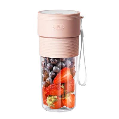 China Personal Automatic Mini Portable USB Rechargeable Protable Blender Fruit Blender High Efficiency Smoothie Juicer Machine Electric Orange Blender Cup Extract for sale