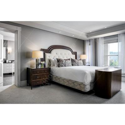 China Villa Design Luxury Vintage Hotel Solid Wood Custom Wooden Bedroom Furniture Set for sale