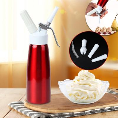 China 23*8cm Fresh Whipped Cream Dispenser 820g Foamer Guns 500ml Cream Whipper for sale