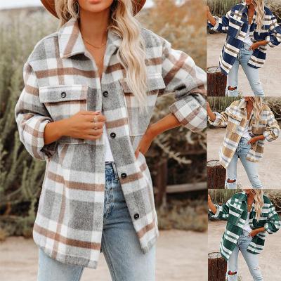 China Wholesale QUICK DRY Plaid Wholesale Women's Flannel Fashion Coats Lapel Button Pocket Shirt Jacket Women's Shacket for sale