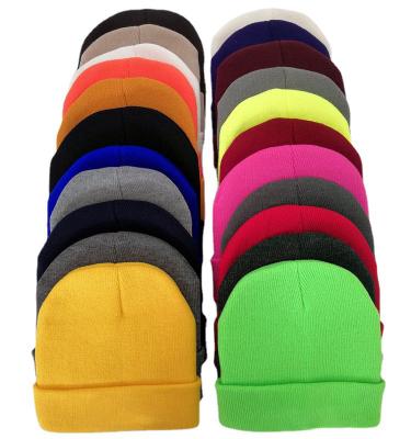 China breathable & Waterproof Acrylic Outdoor Multi Color Running Rib Custom Logo Labels Special Warm Winter Hats Beanies for sale