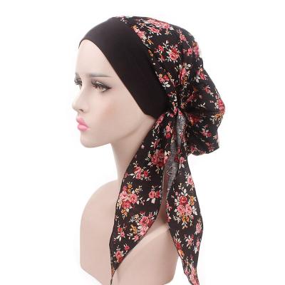 China Chemo Cancer Outdoor Activities Women Cotton Muslim Hijab Scarf Elastic Headwear Caps Flower Print Hair Loss Muslim Headscarf Hat Turban for sale