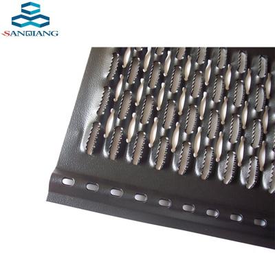 China Aluminum Round Perforated Crocodile Mouth Metal Mesh Anti Staggered Hole Plate for sale