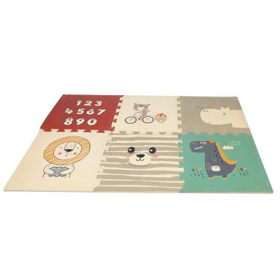 China Picnic Low Price New Design Children Play Game Folding Mat Baby Care Crawling Mats for sale