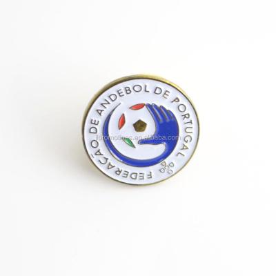 China USA Factory Custom Football Federation Soft Enamel Lapel Pin for sale