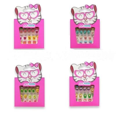 China New Arrival Kids Easy Wear Colorful Kids Press On Nails Cute Style Art Short False Nails Plastic Tips*Press On Kid Nails for sale