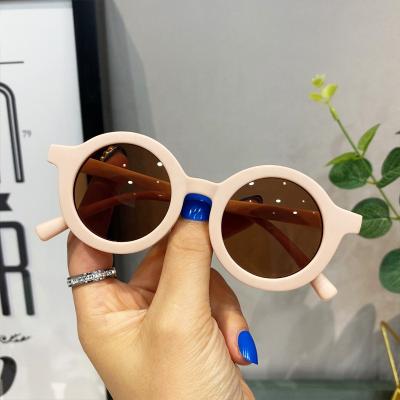 China 2021 Retro Fashion Sunglasses Cute Vintage Color Round Shaped Baby Sun Glass Sunglasses For Boys for sale