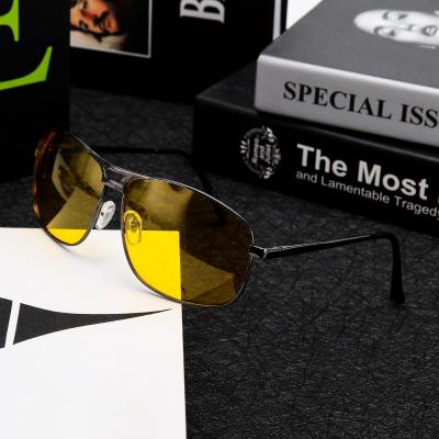 China Factory Supply Fashionable And Durable Online Wholesale Multicolor Sun Glasses Outdoor Sports Polarized Sunglasses For Night Vision for sale