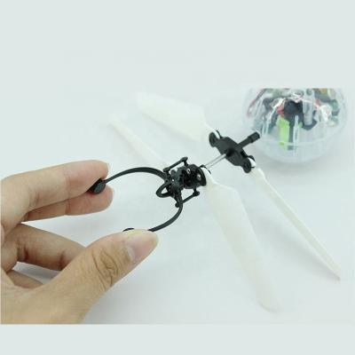 China Led Induction Flashing Light Sensor Rc Flight Ball Induction Flasher Aircraft for sale