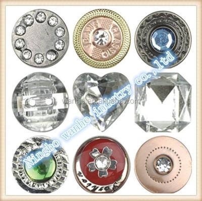 China Dry Cleaning Rhinestone Acrylic Buttons for sale