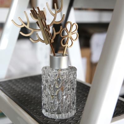 China High Quality Glass Reed Diffuser Bottle With Reed Diffuser Sticks Glass Personal Care Aroma Oil Bottle Air Freshener for sale