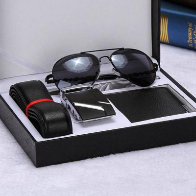 China Popular Hot Selling New Trend RFID Gift Set Wallet Men Wallet Set With Leather Belt Sunglasses Park Genuine Leather Wallets Gift Sets for sale