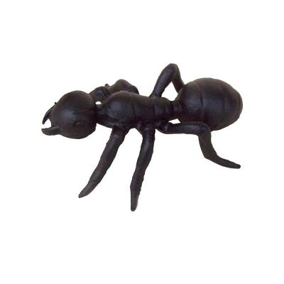 China Outdoor Vintage Cast Iron Ant Garden Decoration for sale