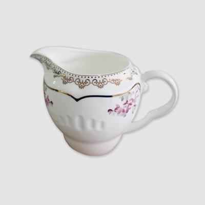 China Viable modern high quality modern fine bone china dinnerware set ceramic milk jug for sale