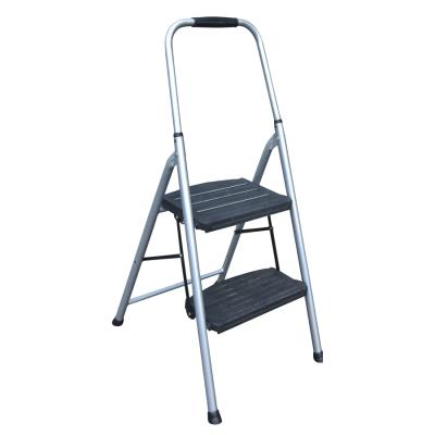 China Folding Ladders EN14183 Approved Steel Step Ladder With Plastic Steps SF0802D for sale