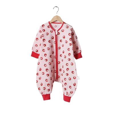 China Dropshipping Ready Running Cotton Gauze Breathable Long Sleeve Animal Printed Knitted Baby Romper for sale