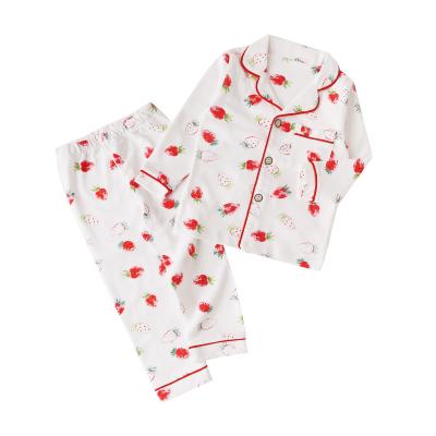 China Dropshipping Casual Factory Wadding Soft No Wrinkle Long Sleeve Strawberry Kids Christmas Pajamas Kids Sleepwear for sale