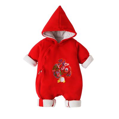 China Factory Price Windproof OEM Care 100% Cotton Cute Goldfish Printed Baby Rompers Newborn Baby Clothes Winter Gift Set for sale