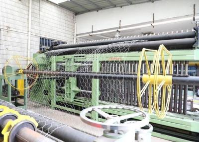 China Double Twisted Hexagonal Mesh Machine 84*110mm Mesh For Construction for sale