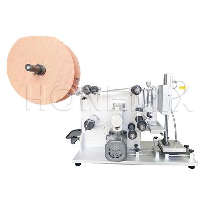 China Semi Automatic Sticker Labeling Machine 100W Flat Bottle Label Applicator for sale